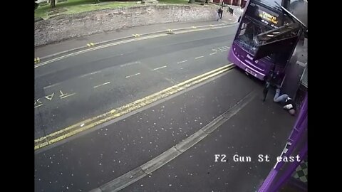 Man Gets Hit By Bus Then Gets Up And Walks In To Pub