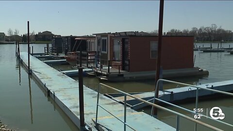 Tiny, floating houseboat development coming in May