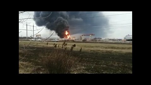 🇺🇦GraphicWar18+🔥More Blast Footage Oil Depot in Belgorod Russia Hit w/Unknown😉 🚀🚀Missiles #Shorts