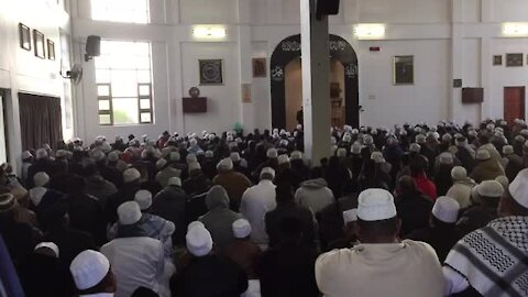 SOUTH AFRICA Cape Town - Eid Ul Fitr is a celebration to marks the end of the holy month of Ramadaan. (Video) (DBq)