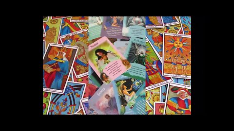 Top 20 Best Love Tarot Readers International on YouTube #2021