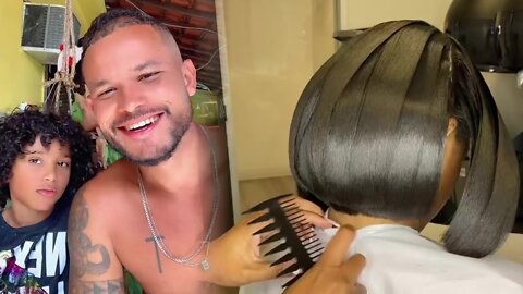 REACT - VOCÊ NÃO VAI ACREDITAR NO QUE FIZERAM NO CABELO DA MULHER HAHAHA