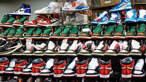 Finding Deals On Air Jordan 1s At SNEAKER CON