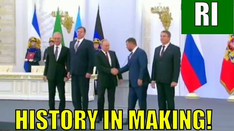 WATCH HISTORICAL FOOTAGE! Donbas and Novorossiya Rejoin Russia!