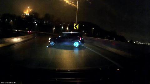 Dash cam captures Mini Cooper spinning out of control