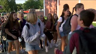 Students head back to school across southeast Wisconsin