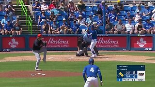 Justin Turner's three-run homer