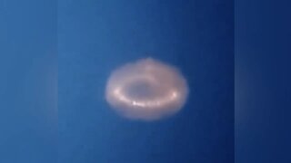 Bizarre UFO Cloud With Portal Like Ring Filmed From Witnesses Home