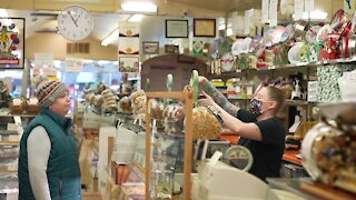 Peanut Shop in Downtown Lansing has new owners