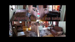 Faxina na sala - Como limpar tapete peludo- Rotina de dona de casa