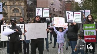 Cleveland's Iranian community rallies against Iranian government
