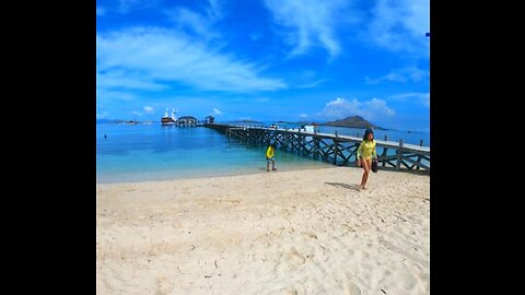 View padang beach, labuan bajo indonesian 😍🥰