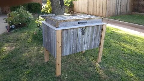Fence picket cooler ice chest