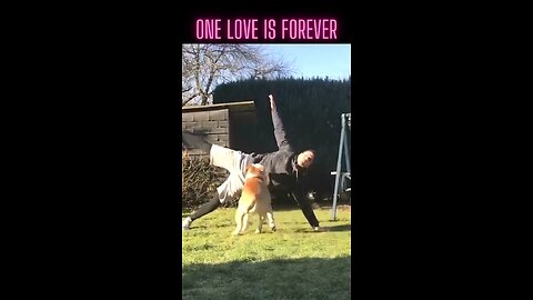 When the love between man and dog has no boundaries....🤪. n° 11