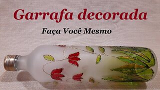 RECICLANDO GARRAFAS DE VISDRO - GARRAFA DECORADA COM FLORES - @lucibuzo ​