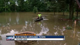 Silver Lake residents underwater as Fox River crests