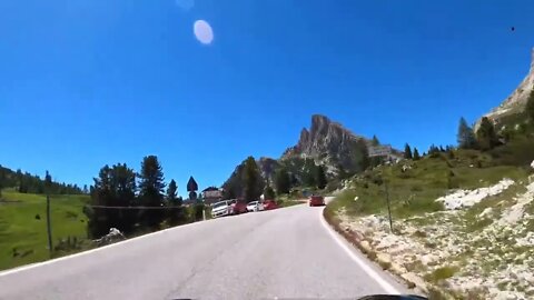 11 * Is the scenery different? Traveling with a camera, Italian roads