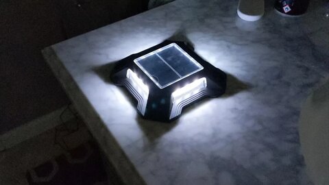 Unboxing: Hezbjiti Solar Deck Lights 4-Pack, 2 Colors in 1 Driveway Dock Light, Solar Powered 1200