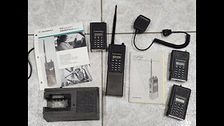 MOTOROLA STX 800 MHZ RADIO FOR POLICE AND FIRE IN LATE 1980s AND 1990s