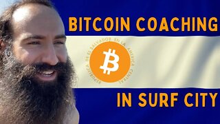 Teaching Bitcoin in Surf City El Salvador | El Tunco Nightlife (Living In El Salvador Bitcoin)