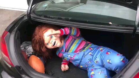 Chucky Scares People In Public Prank