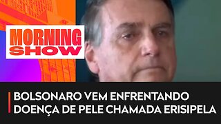 Presidente Jair Bolsonaro se emociona em evento militar