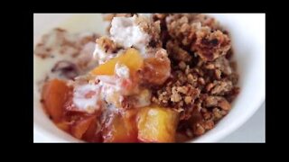 Healthy Peach Crumble Dessert - Yummy