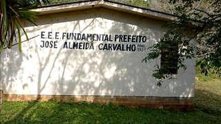 Escola abandonada em Caraá/RS