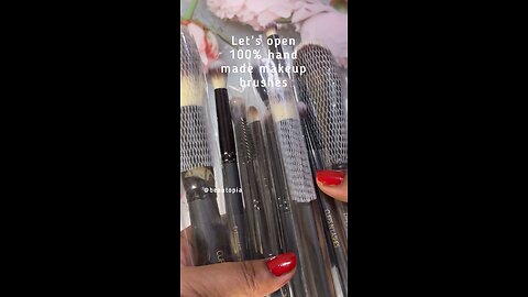 Cuffs & lashes make up brushes set of 14 hand made brushes #makeup #brushes #beautopia