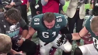 Watch Eagles Team Prayer on Field After Winning Super Bowl