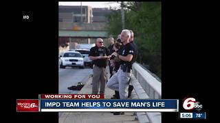 IMPD crisis team saves man threatening to jump from Indy bridge