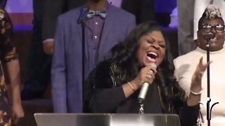 Kim Burrell "I Will Call Upon the Lord"