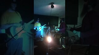 3 Drunk dudes recording