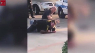 Cop Asks Security Guard For Help, All She Can Do Is Pull Out Her Cell Phone