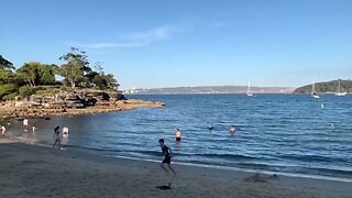 Afternoon on Balmoral Beach, 25th Dec 2022