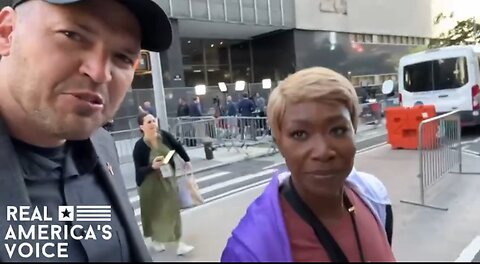 Joy Reid asked if she stole Trumps haircut 😆 😂 😝