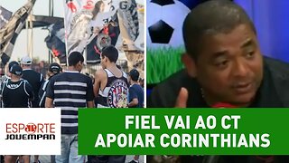 Fiel vai ao CT apoiar Corinthians. Olha o que Vampeta acha disso!