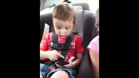 Kid has full-on argument with 'Talking Carl' app