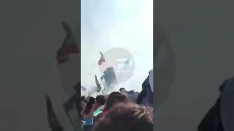 😱 Parte do Estádio do Colo Colo do Chile desaba durante treino aberto!