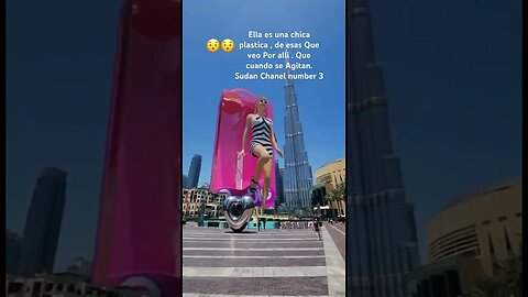 Barbie Gigante en Dubai: Efectos Especiales te Dejan Sin Palabras!