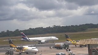Airbus A320 PR-TYL pousa em Manaus vindo de Belém do Pará