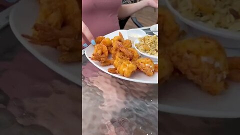My wife’s favorite food is shrimp 🍤