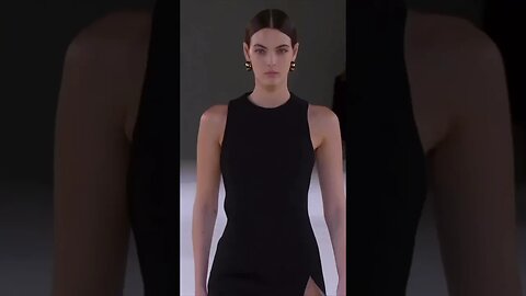 Vittoria Ceretti in AMI PARIS Spring/Summer 2024 FashionShow