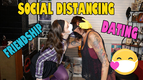 Social Distancing - Friendship & Dating l Kati Rausch