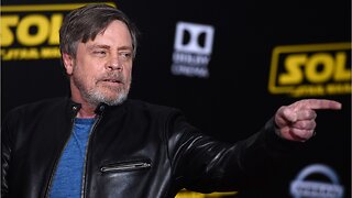 Mark Hamill Suggests Replacing Donald Trump's Walk of Fame Star With One For Carrie Fisher