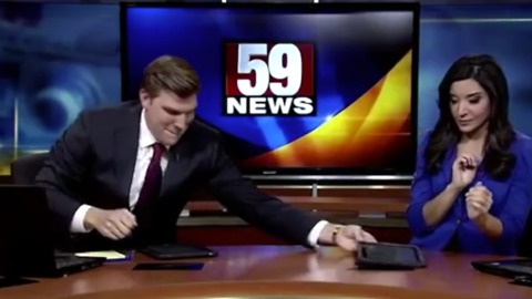 News Anchor Loves To Lip-Sync During Commercial Breaks
