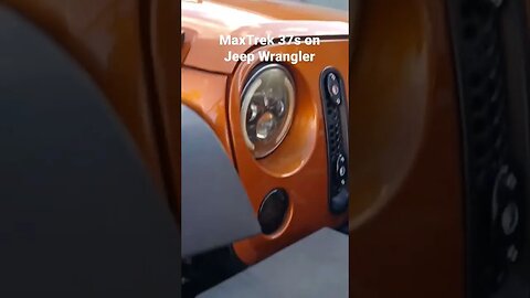 MaxTrek 37s on Jeep Wrangler - INSTALLED! #maxtrek #mudtires #Wrangler #jku