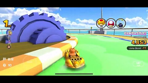 Mario Kart Tour - GCN Daisy Cruiser R Gameplay