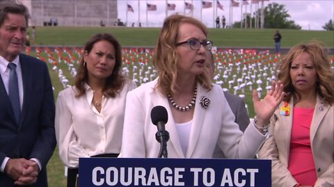 Former Rep Gabby Giffords opens a Gun Violence Memorial on the National Mall