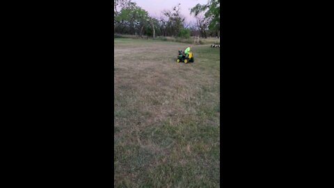 Redneck Rigging A Lil Tractor